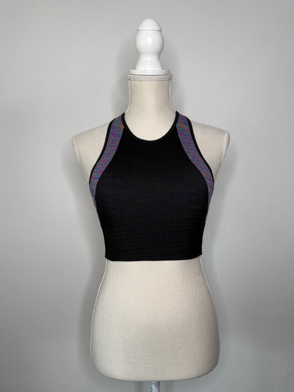Lululemon Love Revealed Black High Neck Sports Bra Size 6